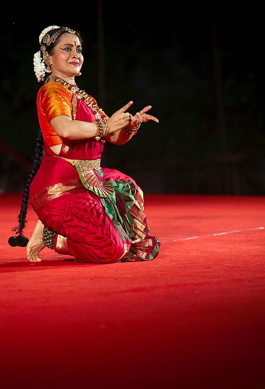 Uma B. Ramesh (Mamallapuram Dance Festival 2012 - Bharatanatyam)